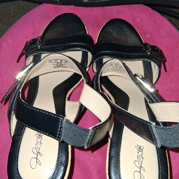 Jacylyn Smith Maxey Black Platform Buckle Slingback Sandals Size 10 NWOT - Picture 6 of 13